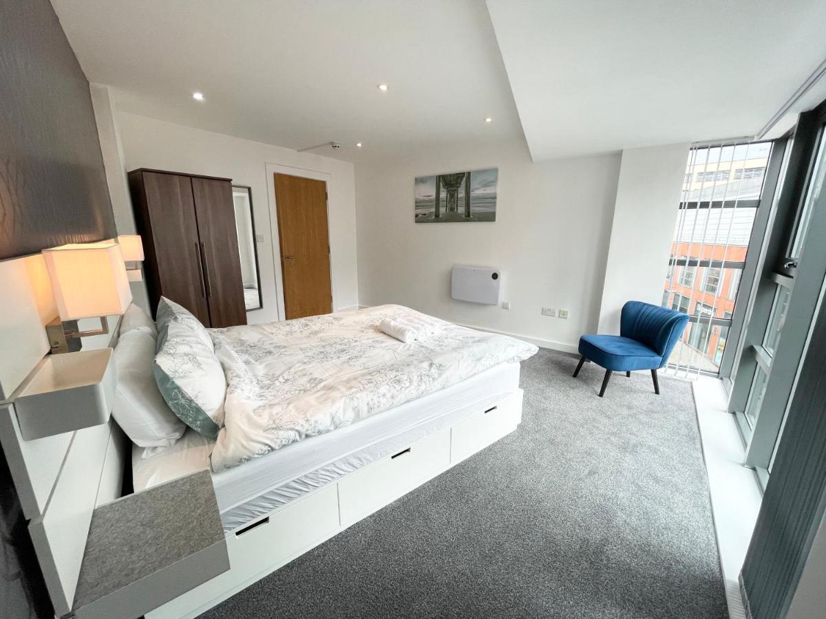 The Works-fresh 2bed In Centre, Opposite Arndale. Apartamento Manchester
